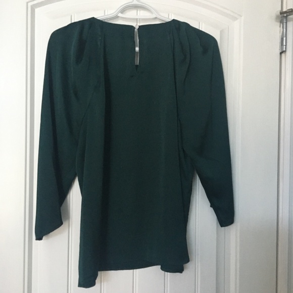 CeCe Ladies Blouse Sz Medium, Forest Green with back button closure - Picture 6 of 8